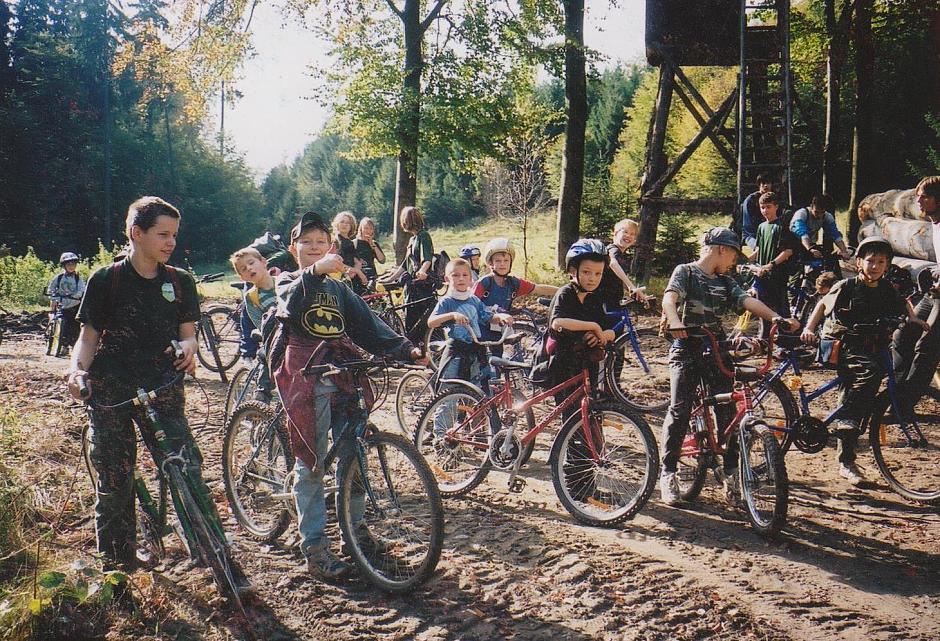 2001 33