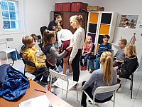 schůzka, v klubovně, různé (9)