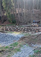 2022, 2021 - OHLÉDNUTÍ - BUDOVÁNÍ TÁBORA V HOŠTEJNĚ